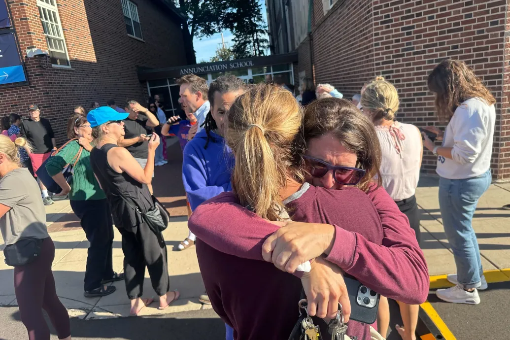 Iskolai lövöldözés volt Minneapolisban, sokan megsérülhettek