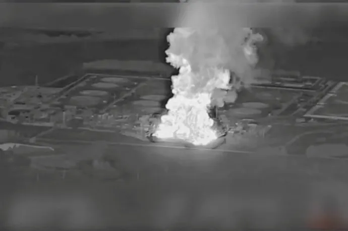 Az ukrán dróntámadások után néhány orosz régióban elfogyott az üzemanyag