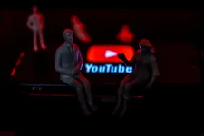 Az emberek imádnak őrjöngeni, ezért van tele a YouTube gagyi, MI-generált kamuvideókkal