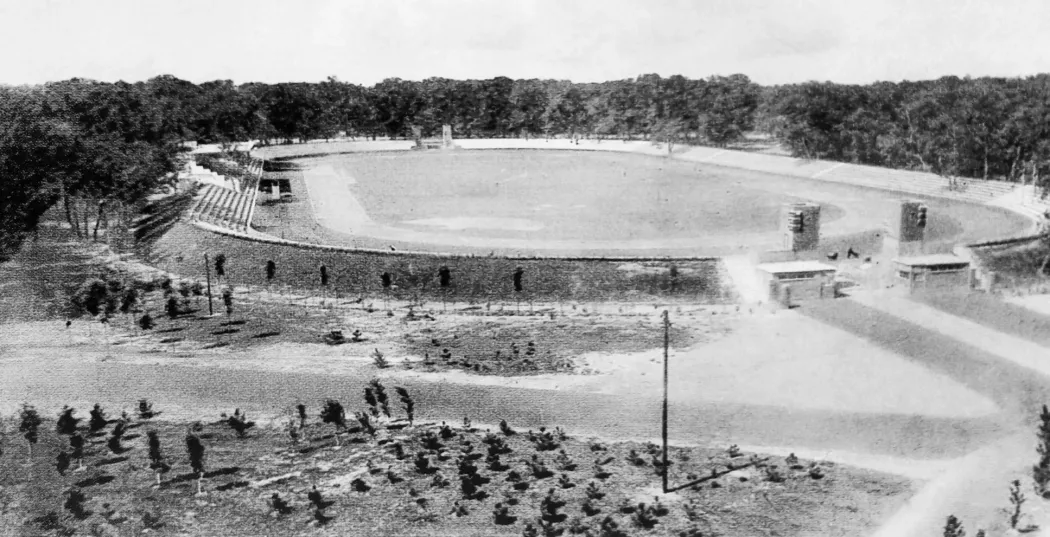 A Nagyerdei Stadion 1935-ben – Forrás: Debreceni Képes Kalendárium