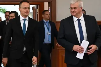 Hungary is on the wrong side of history – Ukrainian FM to Szijjártó