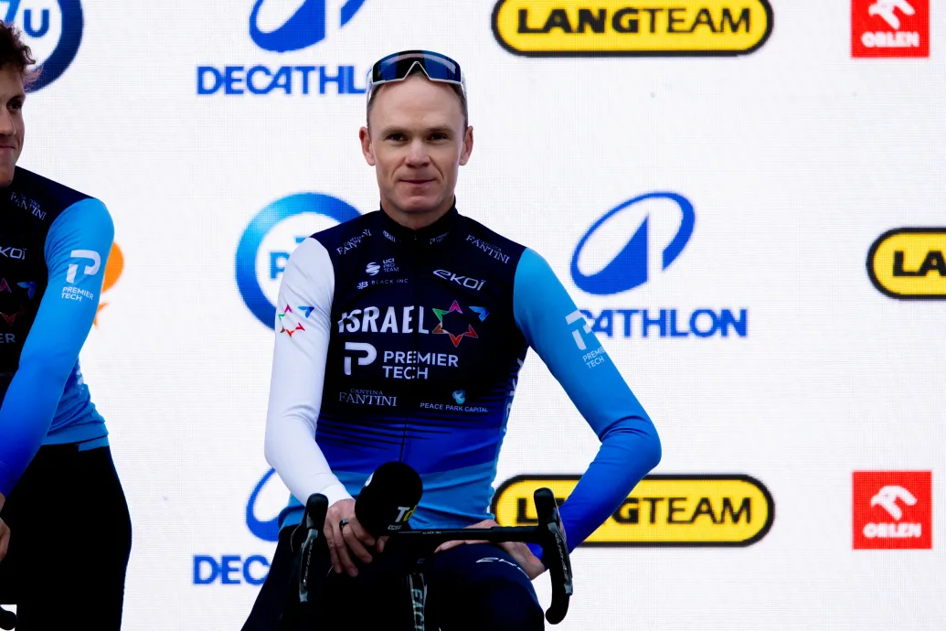 Edzés közben súlyos balesetet szenvedett a négyszeres Tour de France-győztes bringás, helikopterrel szállították kórházba