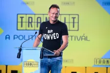 Szijjártó a kitiltott Brovdiról: Azok az újságírók és politikusok, akik mellé állnak, fognak-e panaszkodni, ha a benzinkúton nem lesz üzemanyag az autóikban?