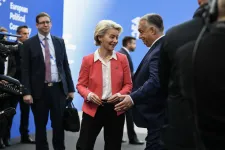 Magyarország vétójától tartva mozgatná át az EU a befagyasztott 200 milliárd eurós orosz vagyont