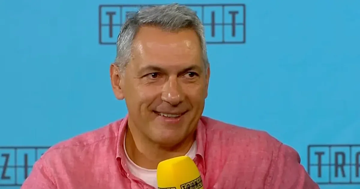 „Lázár János: ‘Nyár után a választásra is győzni fogunk’” „Lázár János: ‘Nyár után a választásra is győzni fogunk’”
