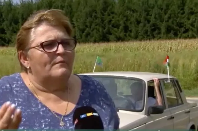 Wartburgostól kizárták őket az oldtimer egyesületből, mert nem voltak elég fideszesek