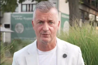 Kubatov azt ajánlja Csányinak, gondolkodjon el, miért szidják a meccsen a szurkolók