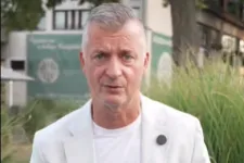 Kubatov azt ajánlja Csányinak, gondolkodjon el, miért szidják a meccsen a szurkolók