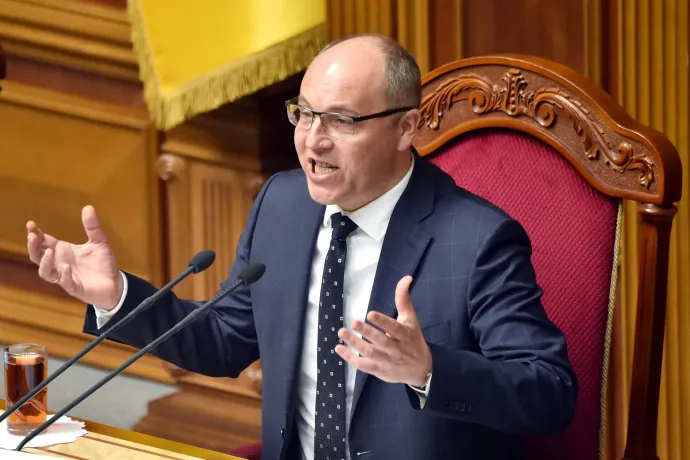 Agyonlőtték az ukrán parlament volt elnökét az utcán