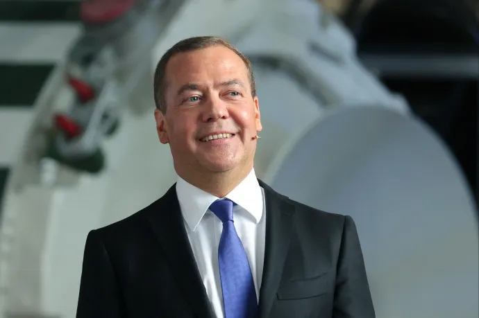 Medvegyev ellenintézkedéseket ígért Ausztria NATO-csatlakozása esetén, válaszul az osztrák külügy bekérette az orosz ügyvivőt
