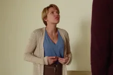 Scarlett Johansson üvöltözésével és AC/DC-vel riogatják a farkasokat Kaliforniában a biológusok