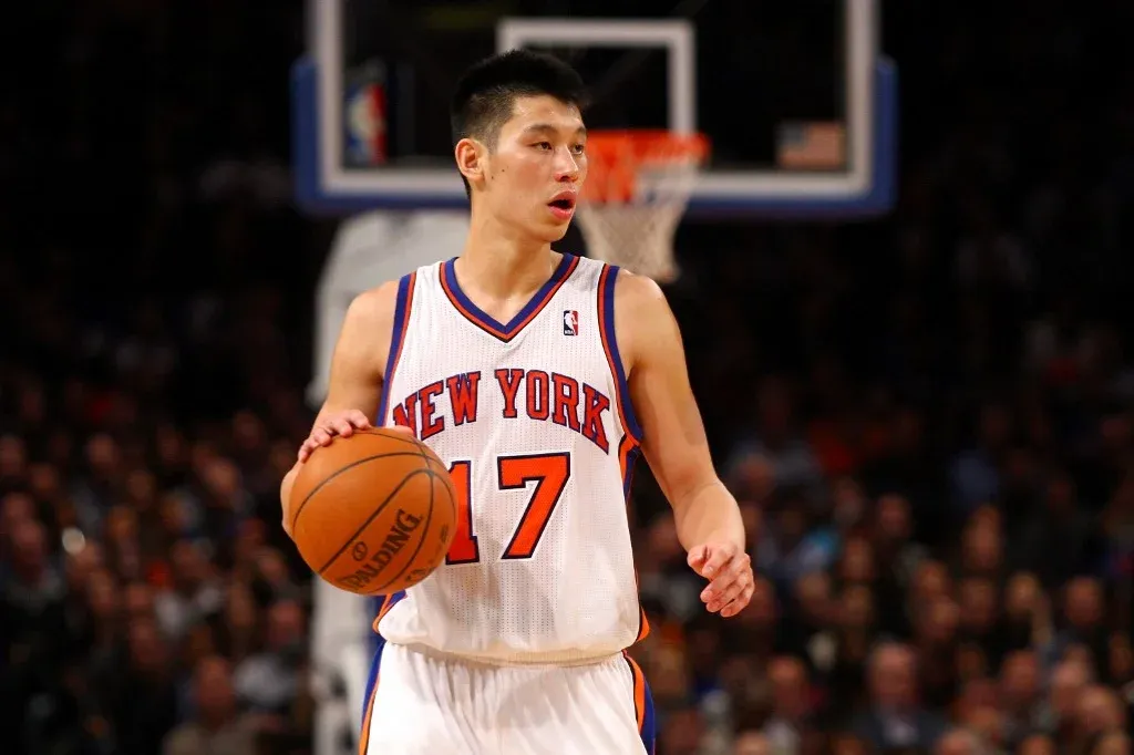 Visszavonul minden idők legnépszerűbb ázsiai-amerikai NBA-játékosa