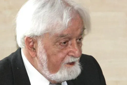 Meghalt Dömölki Bálint, az első magyar számítógép egyik építője