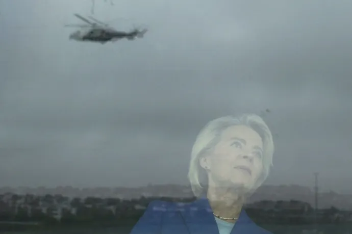 Papírtérképpel navigálták Ursula von der Leyen gépét, mert az oroszok zavarták a GPS-t