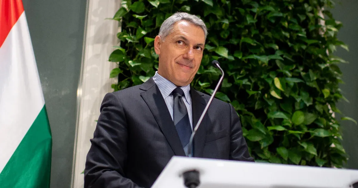 Lázár János szerint aki ismeri Orbánék életviszonyait, az tudja jól, hogy luxizásról szó sincs