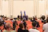 A romániaiak inkább hisznek az összeesküvés-elméletekben, mint a politikai intézményekben