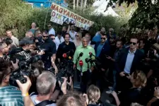 Magyar Péter: Készüljetek, vasárnap találkozunk Kötcsén!