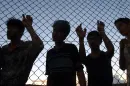 Néhány évtizede még a világ leggazdagabb országa volt, ma jó pénzért deportált menekülteket fogad be