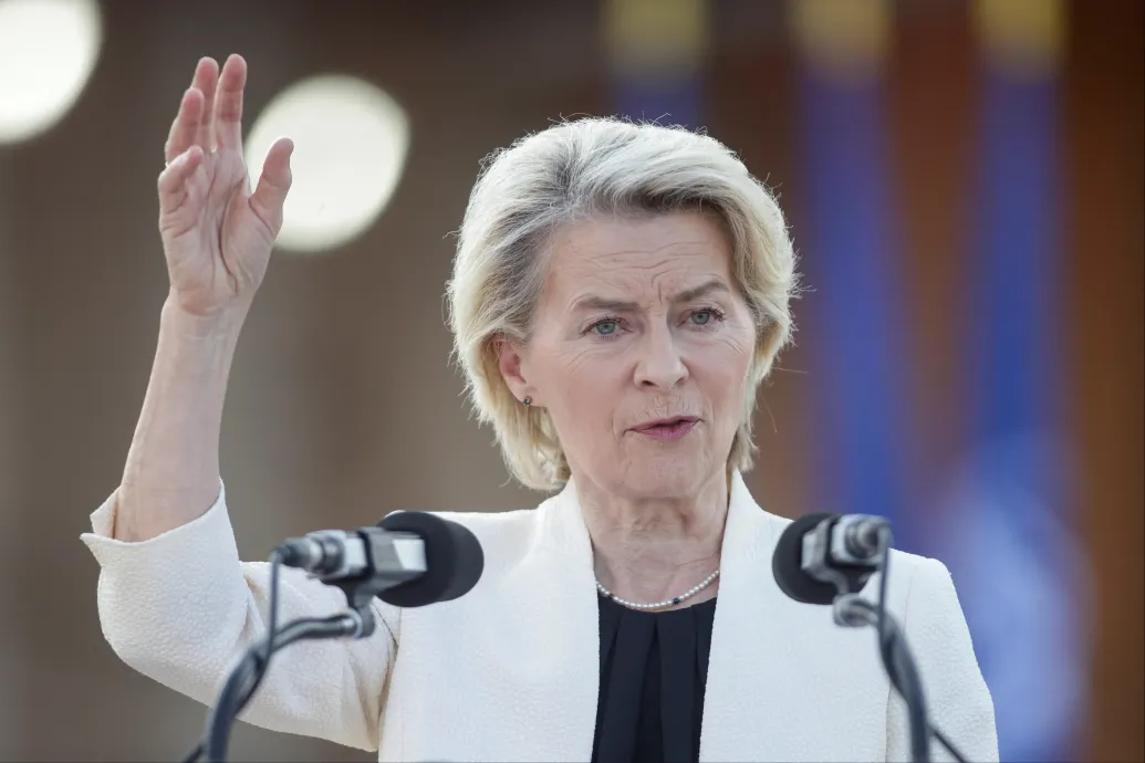 A Flightradar24 szerint rendben volt a navigáció Ursula von der Leyen gépén