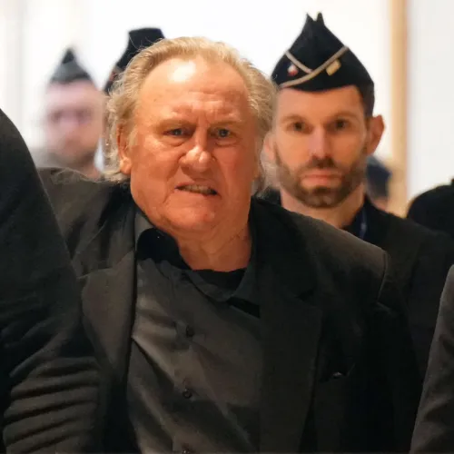 Gérard Depardieu-nek újabb nemierőszak-ügyben kell büntetőbíróság előtt felelnie