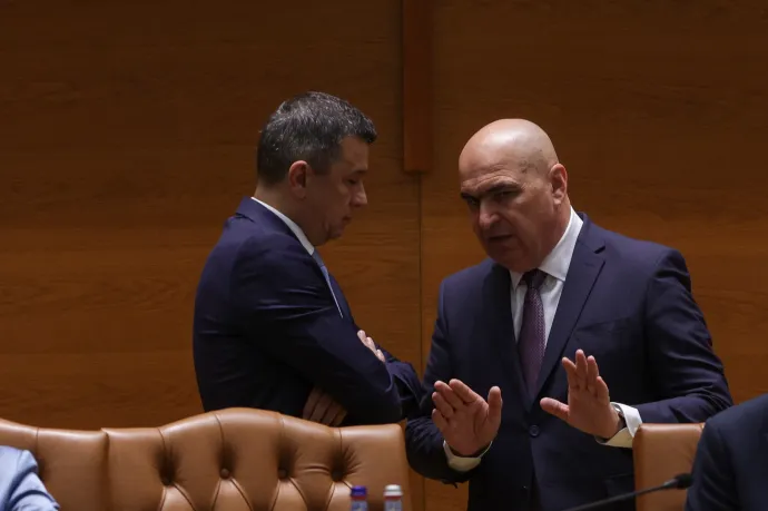Még nincs egyetértés a koalícióban a közigazgatás karcsúsításáról, közben általános sztrájk készül