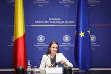 Külügyminiszter: Romániát nem képviselhetik azok, akik Putyinnal pózolnak