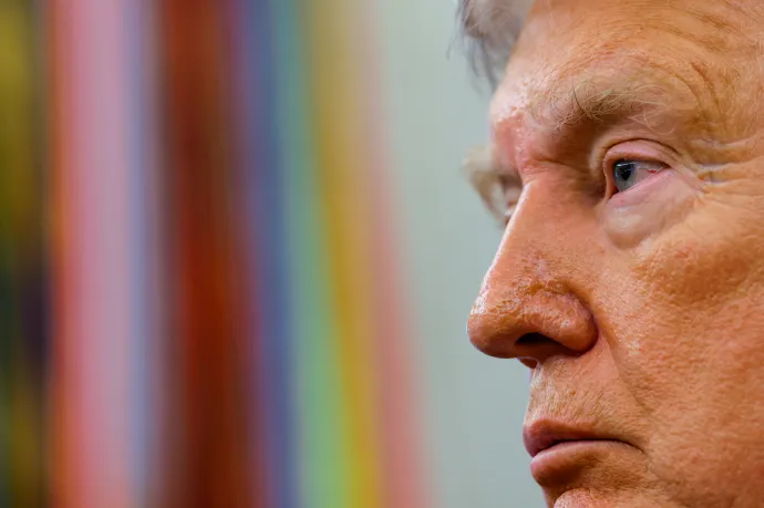 Halálhírét keltették Trumpnak, sajtótájékoztatón jelentette be, hogy él