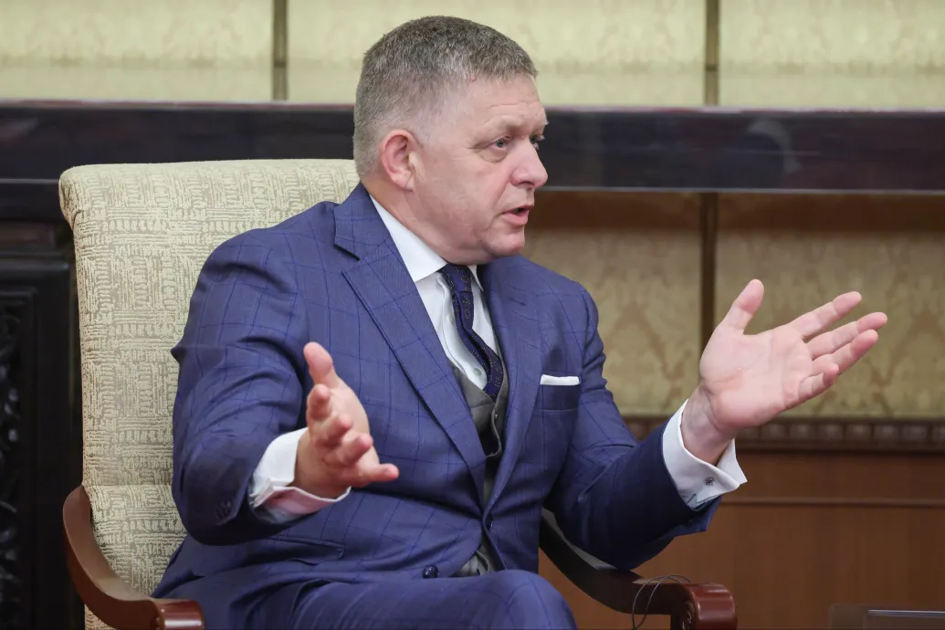 Robert Fico a Barátság-kőolajvezetéket ért támadások miatt tervezi számonkérni Zelenszkijt