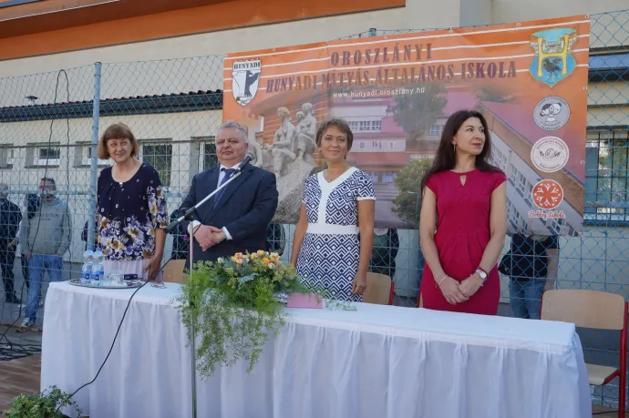 Elhatárolódott a Mohamedet emlegető polgármestertől az oroszlányi iskolaigazgató