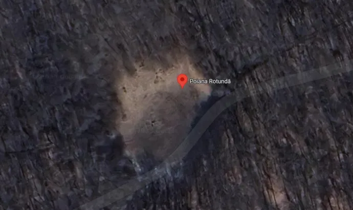 Az ufóészlelés helyszíne, a Kerek-tisztás (Poiana Rotundă) – Forrás: Google Maps 