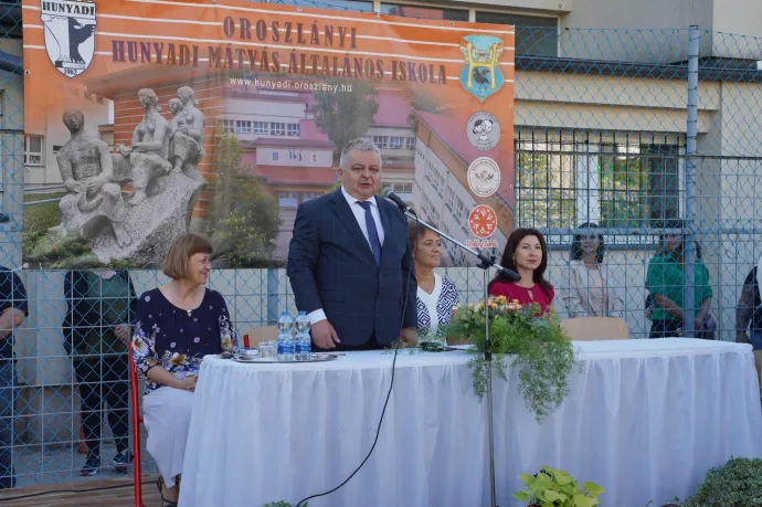 Oroszlány polgármestere szerint tréfásnak mondható megjegyzés volt a mohamedezés