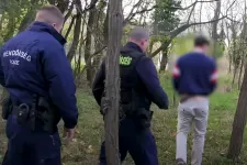 Lezárták a nyomozást a bulinegyedben megölt amerikai nő ügyében, a tettes bőröndbe rejtette el a holttestet