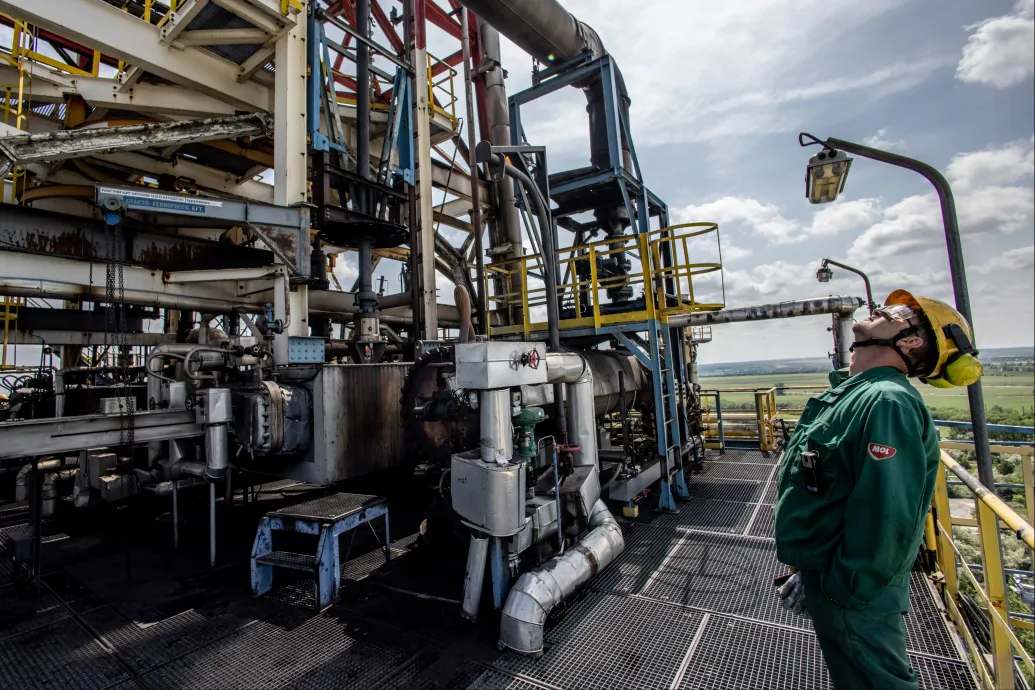 Veszélyesen szűkül Magyarország mozgástere az energiapiacon – Forrás: Telex.hu