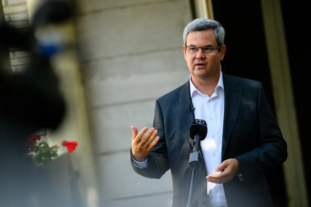Takács Péter: Félreérthető a beutalós rendelet
