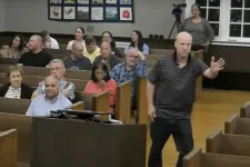 Sokallta a városi adót, breaktáncban tört ki