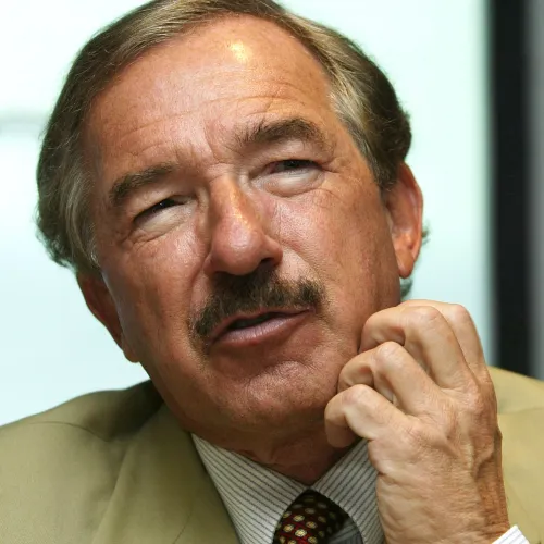 Második nagy cégét is eladta, 79 évesen visszavonul a világ negyedik leggazdagabb magyarja