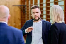 Pintér Bence győri polgármester kényszerházasságként értékeli, hogy miniszteri biztosként a nyakára ültették a Fidesz győri frakcióvezetőjét