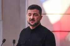 Kreml: Tárgyalni és nem kapitulálni hívta meg Putyin Zelenszkijt Moszkvába