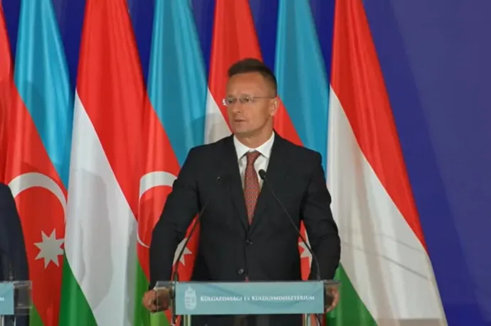 Szijjártó szerint Magyarország azért vásárol nyíltan orosz kőolajat, mert nincsen más lehetősége