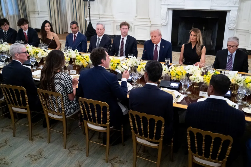 Donald Trump techmilliárdosokat hívott a Fehér Házba vacsorázni, Elon Musk sajnos pont nem ért rá – Forrás: Telex.hu