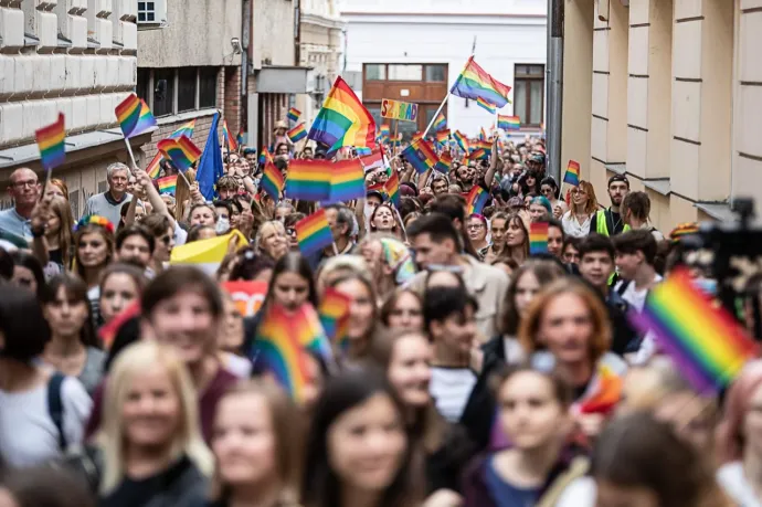 Betiltotta a rendőrség a Pécs Pride-ot