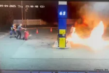 Felgyújtotta a benzinkút pumpáját, majd égő üzemanyagot öntött egy alkalmazottra egy férfi Temes megyében