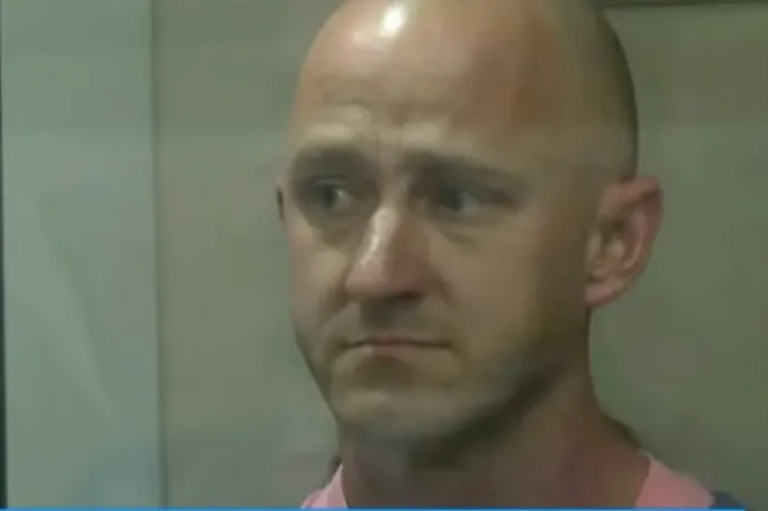 Begombázott a pilóta, két nappal később repülés közben akarta lekapcsolni az utasszállító hajtóműveit