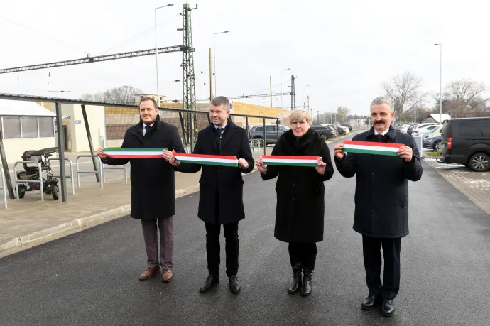 Túl nagyot álmodott a Fidesz-bástya erős embere, a pótmegoldást nem teszik ki a kirakatba