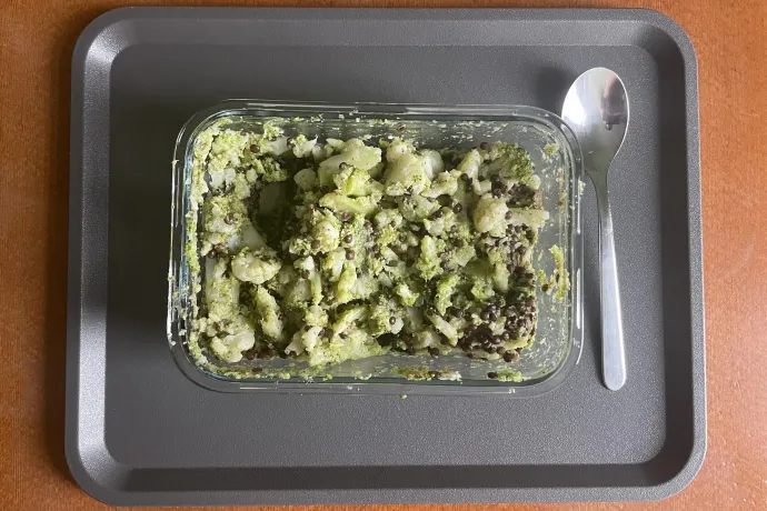 Ha valakit le akar szoktatni az egészséges életről, adjon neki Super Veggie-t – Fotó: Világi Máté / Telex