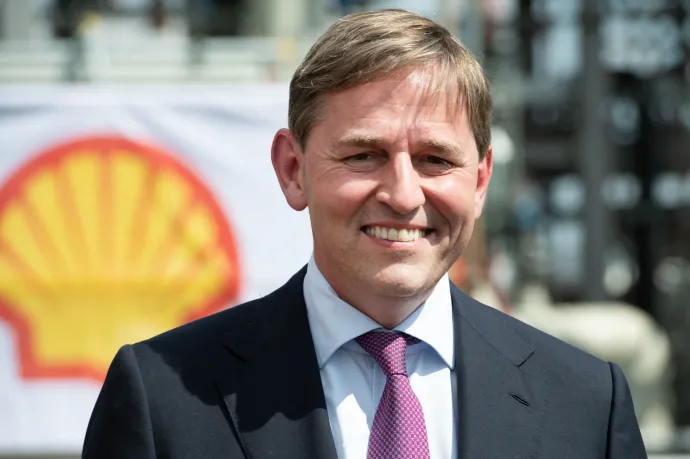 Lakatos Benjamin helyett a Shelltől igazolt sztármenedzser vezeti a jövőben a MET-et