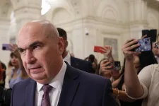 Bolojan megemelné a nyugdíjkorhatárt