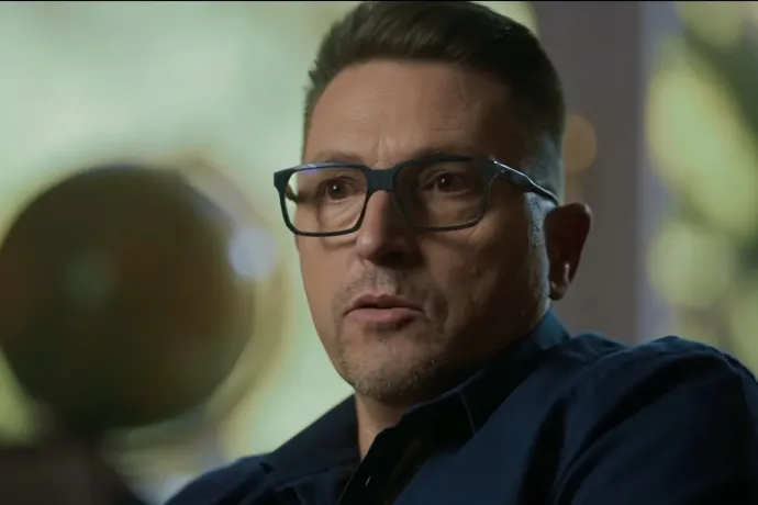 A 326 millió forintos állami támogatásból készült Ákos-film előzetesében Ákos beszél saját magáról