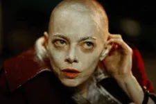 A kopasz Emma Stone vagy ufó, vagy nem