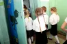 Látszólag nyugodtan indult a tanév, de a problémák nem tűntek el